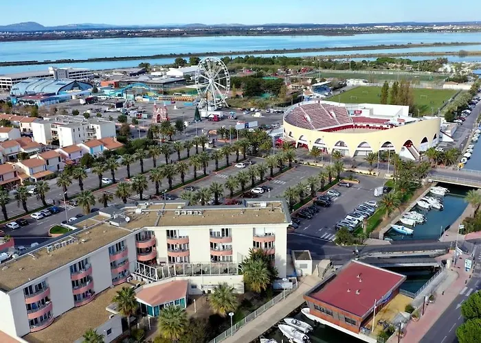 Les Girelles - T2, 50m2 Avec Vue Sur Canal Apartament